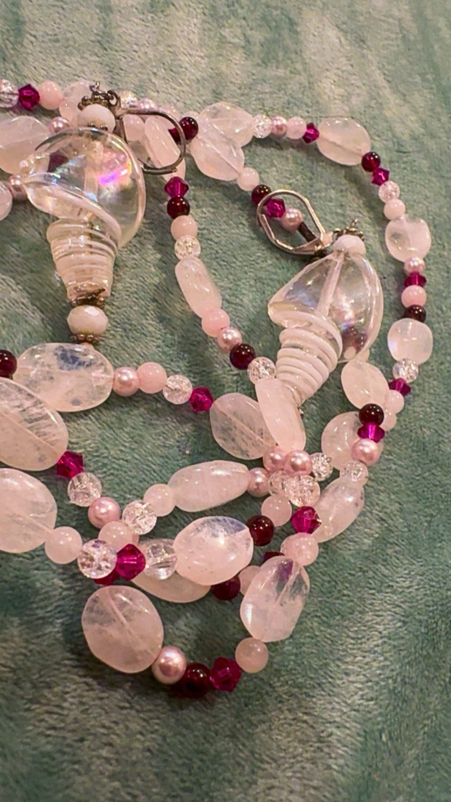 Unknown source VINTAGE ROSE QUARTZ & HESSONITE GARNET NECKLACE (google search)