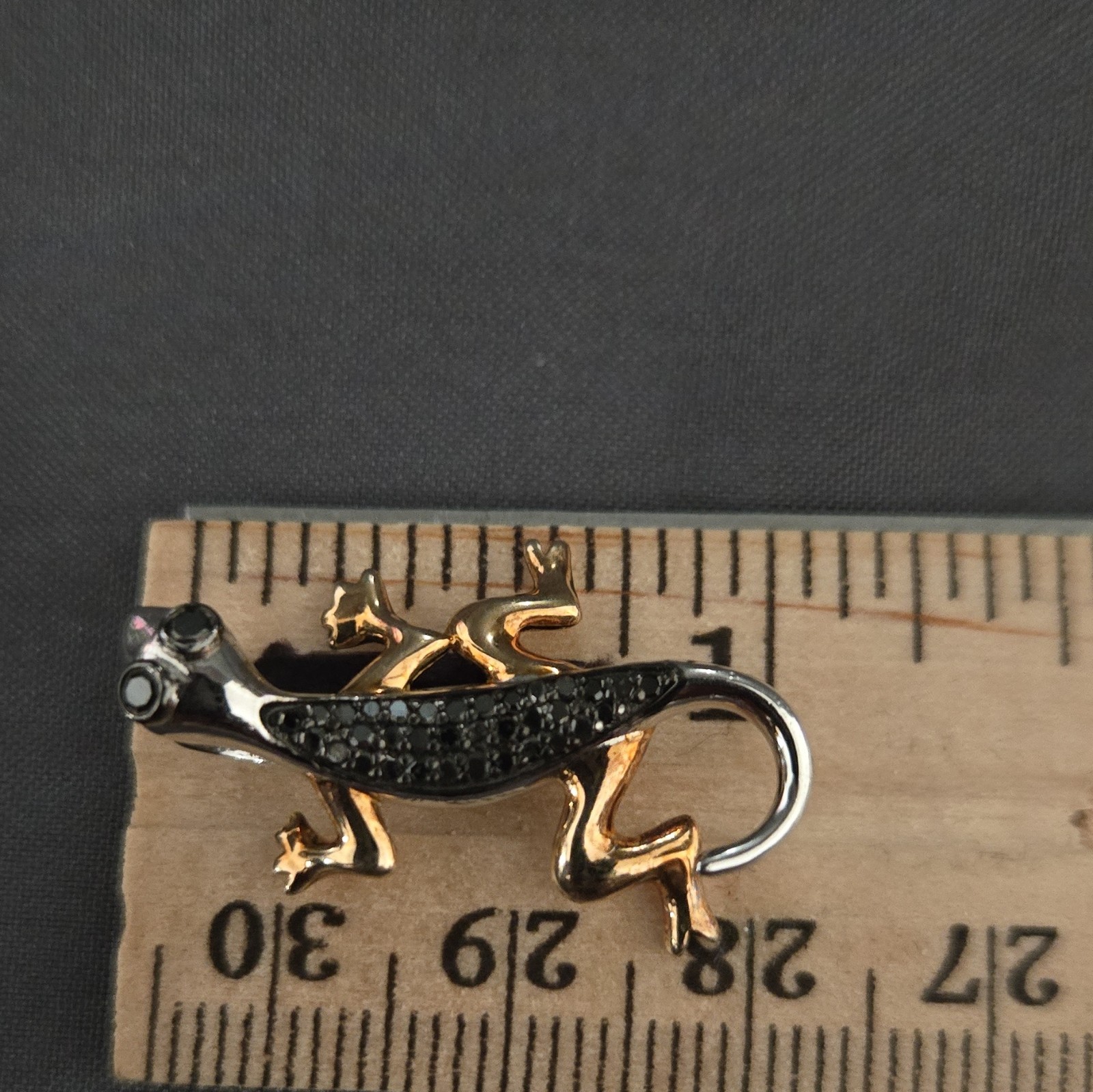 Lizard Gecko pendant Two Tone Gold Silver 925 Black Accents Metal