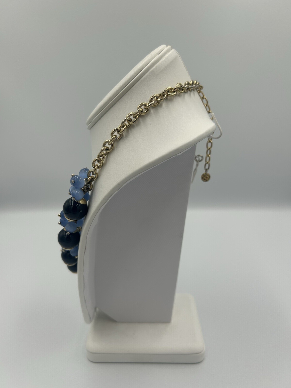 Talbots Dark & Light Blue Glass Beaded Cha Cha 20” Necklace Gold Tone Chain