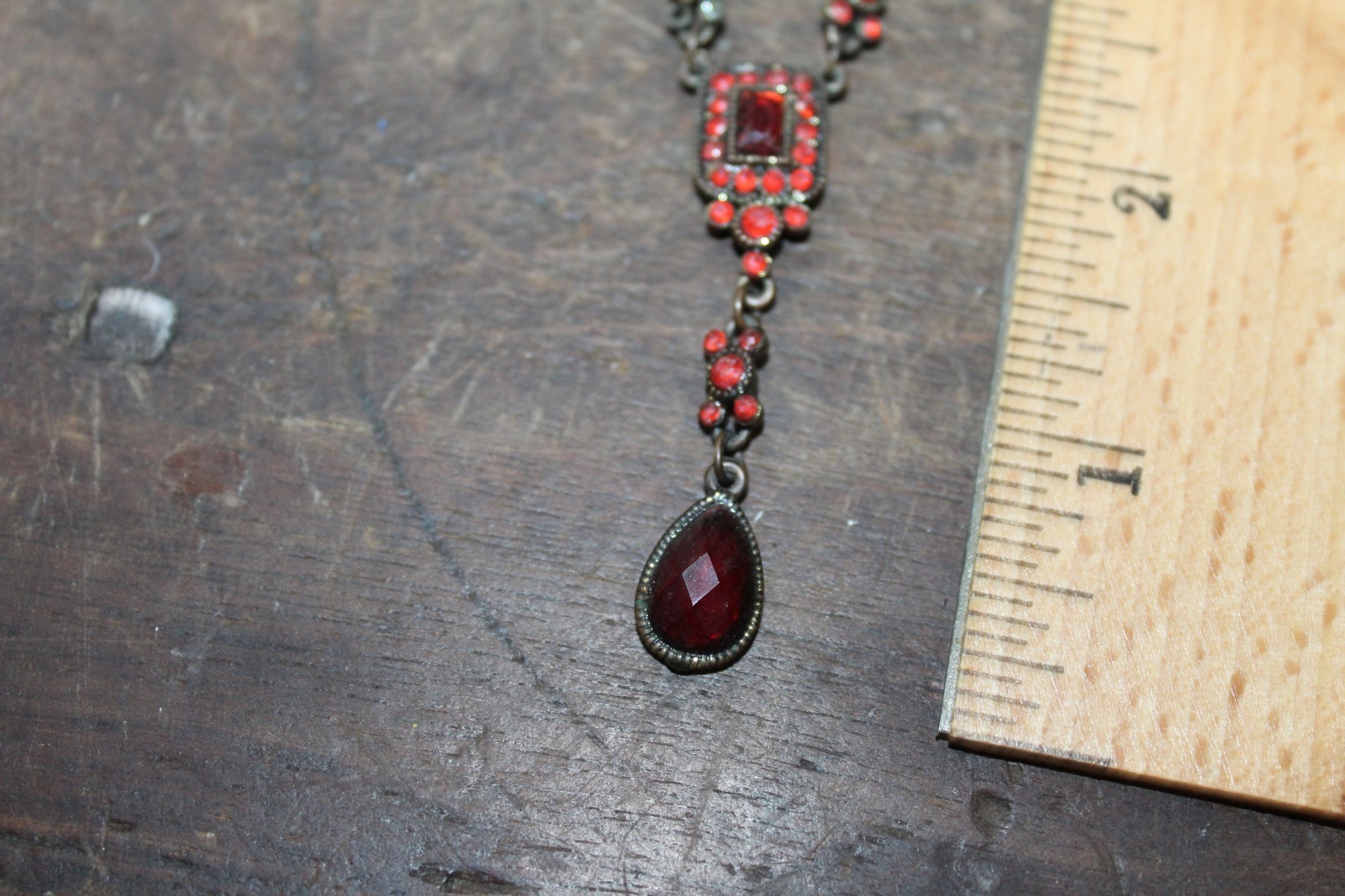Vintage Aged Brass Finish Red Stones Pendant Necklace Approx 20″