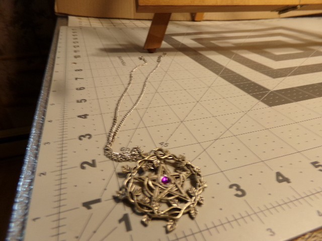 Pentagram Pentacle Star Leaf Inlaid Pendant Necklace Wiccan, Pagan