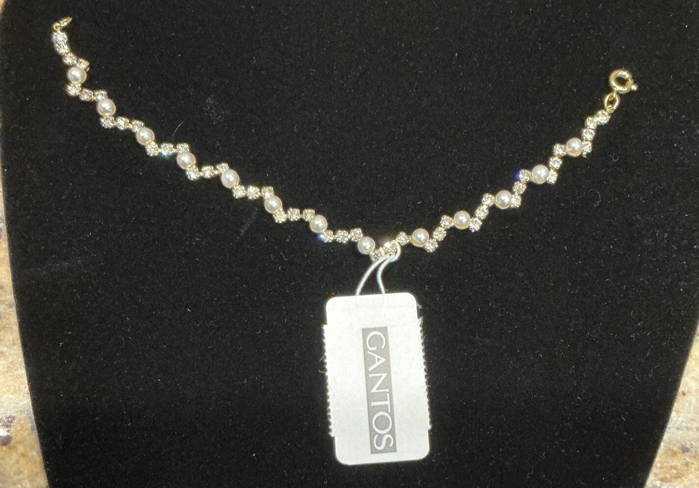 Gantos Woman’s Faux Pearl And Rhinestones Fashion Jewelry Bracelets 7 1/4”