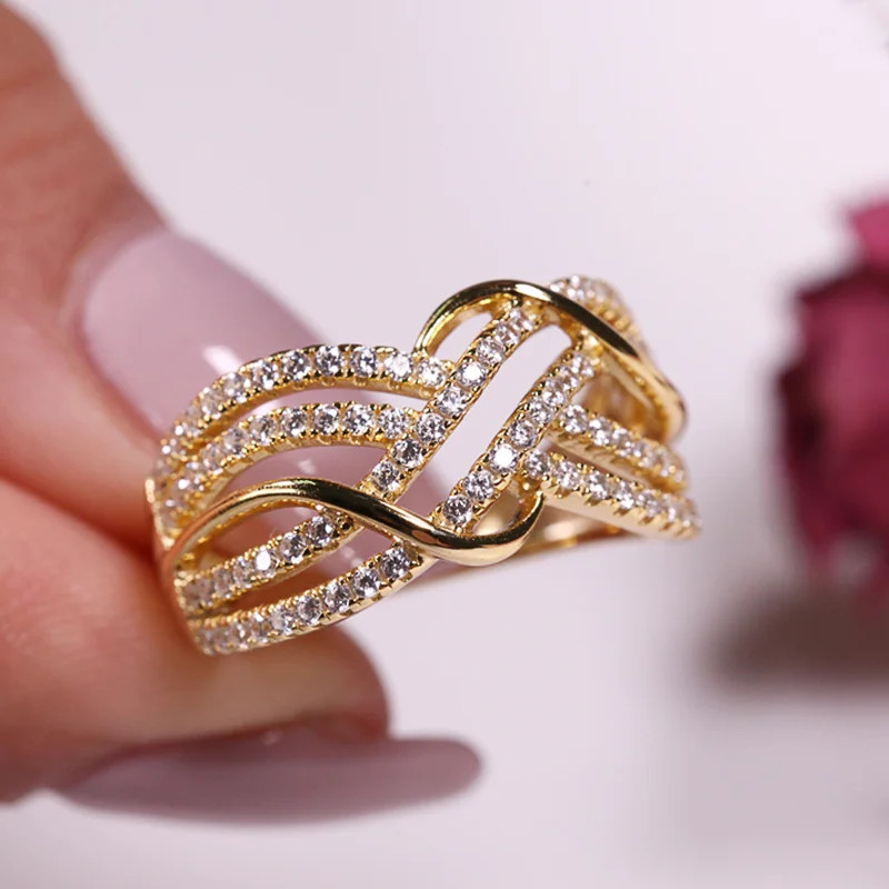 Cocktail Ring Wide Twist Gold Color Prong Setting Geometric Women Jewelry