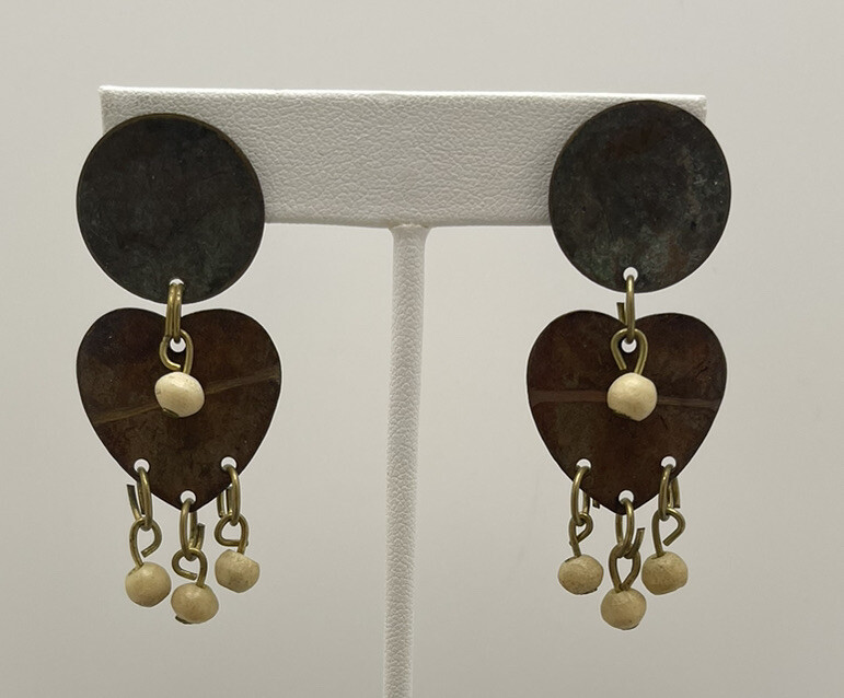 Unique Round & Heart Mental? Beaded Dangle Fashion Stud Earrings Unmarked