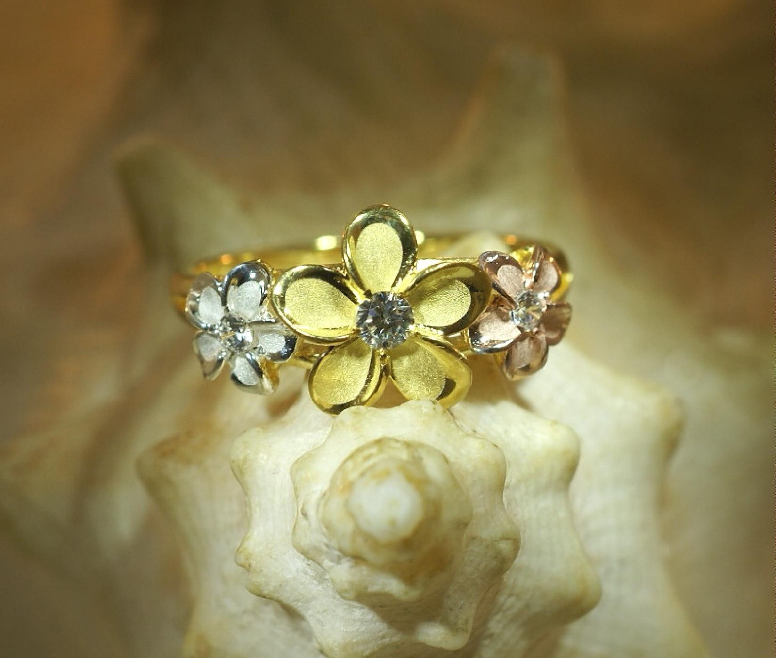 10.5MM/6.5MM TRI-COLOR GOLD PLATED 925 SILVER HAWAIIAN FANCY PLUMERIA CZ RING