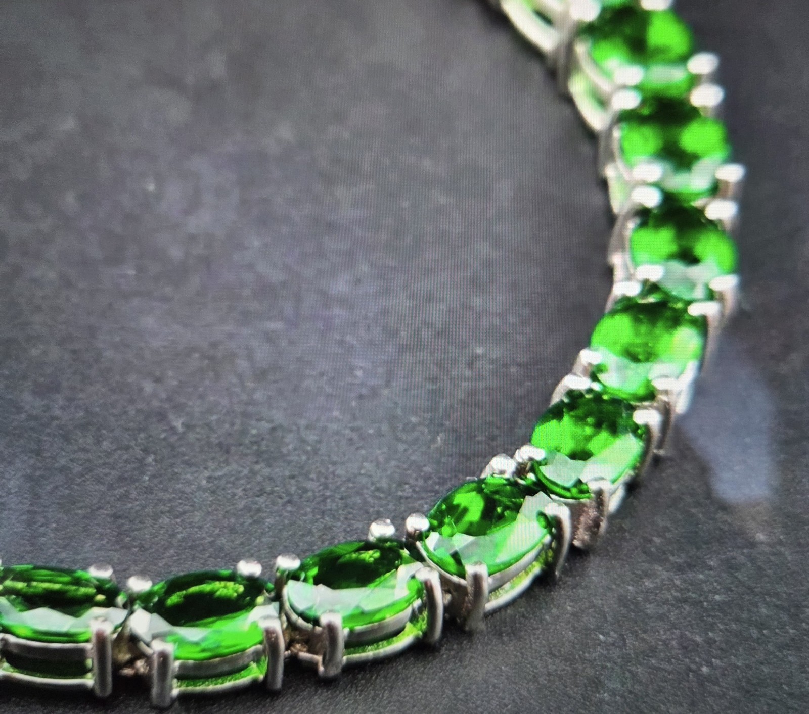14.5ctw Chrome Diopside Sterling Silver 925 Tennis Bracelet