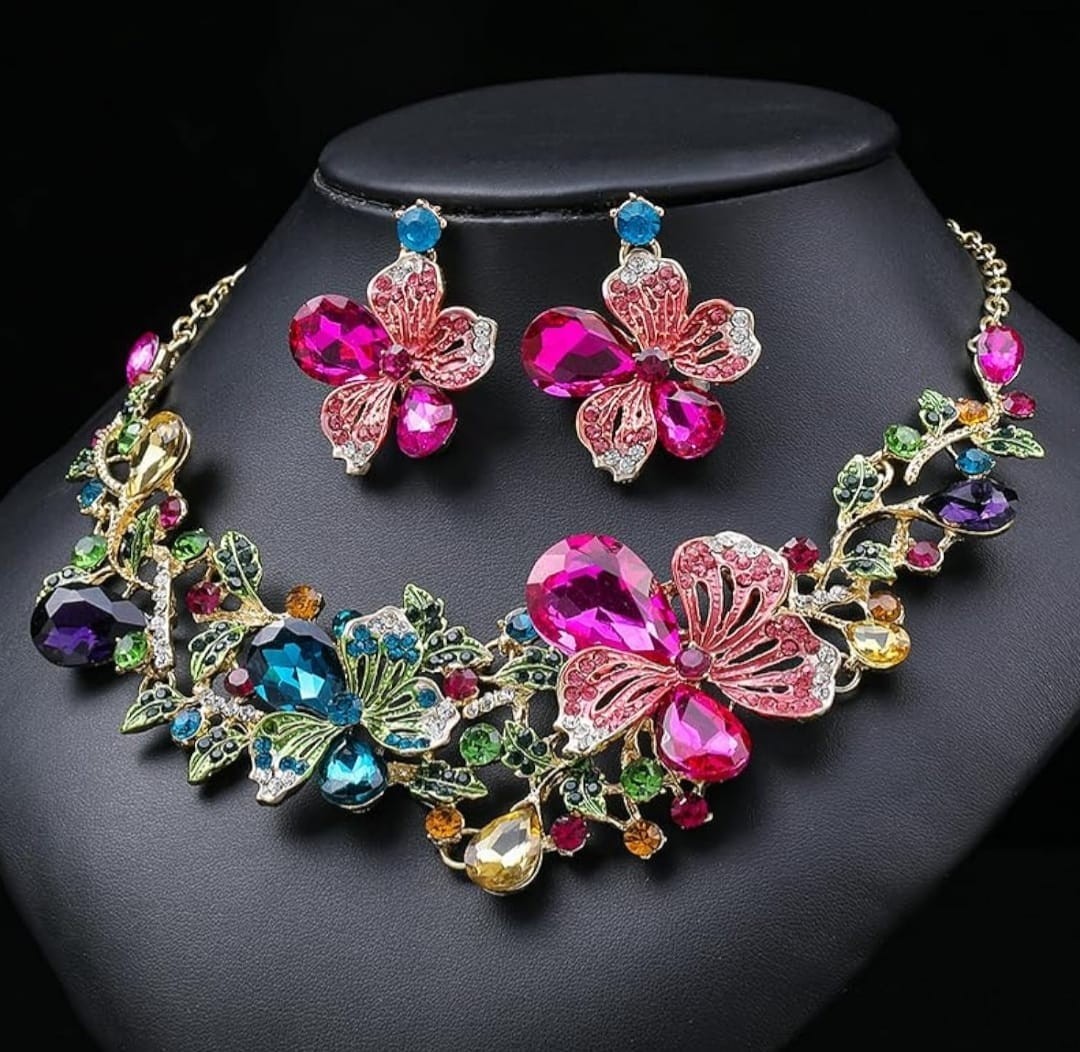 Indian bollywood pink creted stones pendent with matching earrings for women