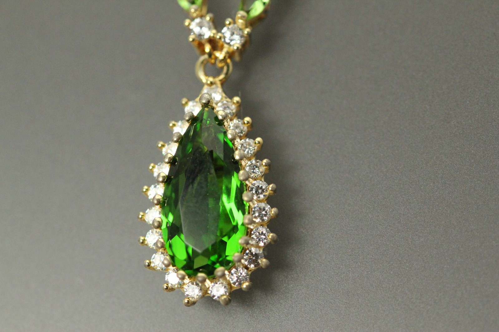 Gold Plated Green & Clear CZ Tear Drop Sterling Silver 19″ Necklace 5.2g NEC5824