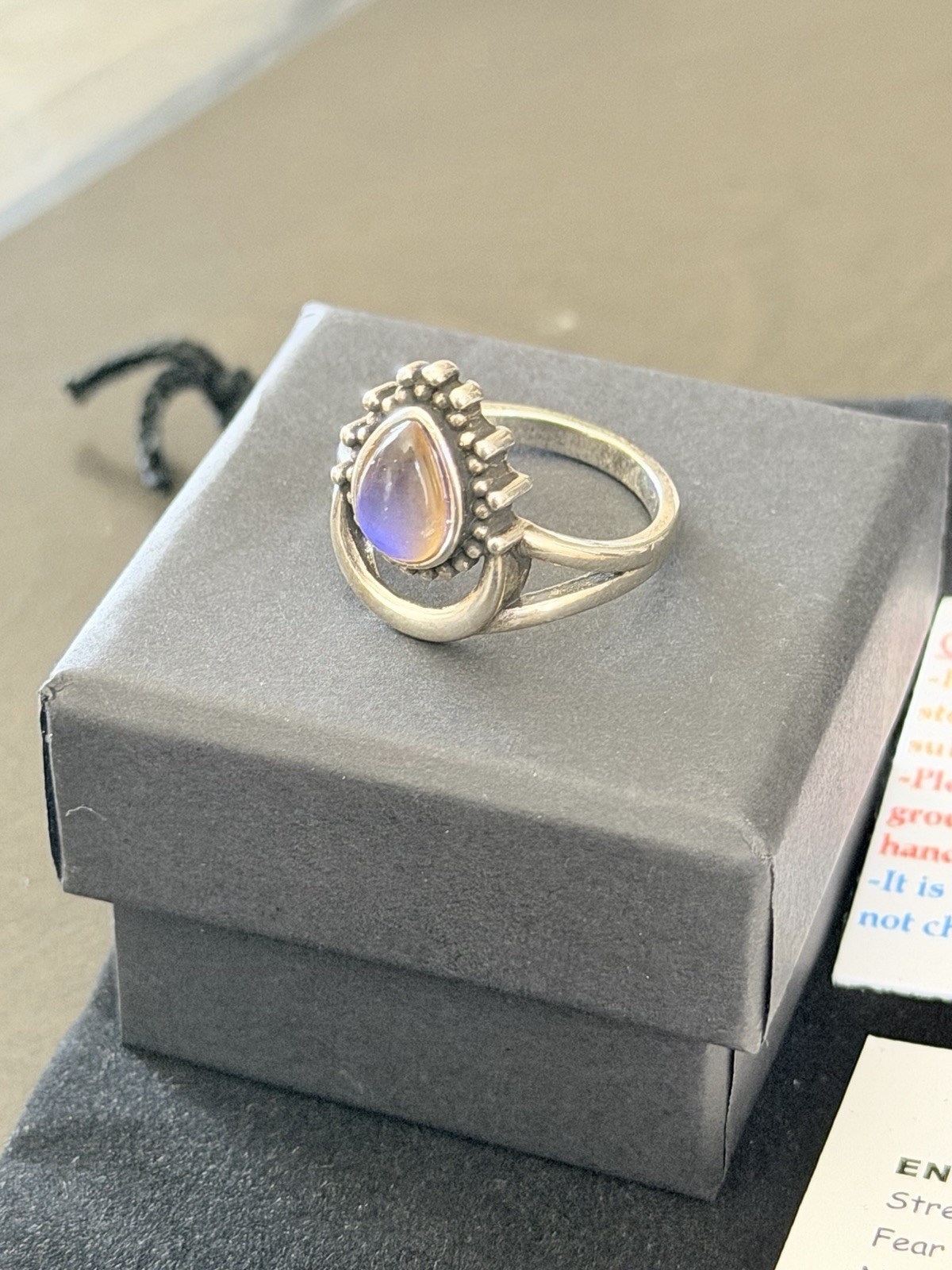 Sterling Silver Moon Teardrop Stone Mood Ring + Color Chart + Gift Box Size 7.5
