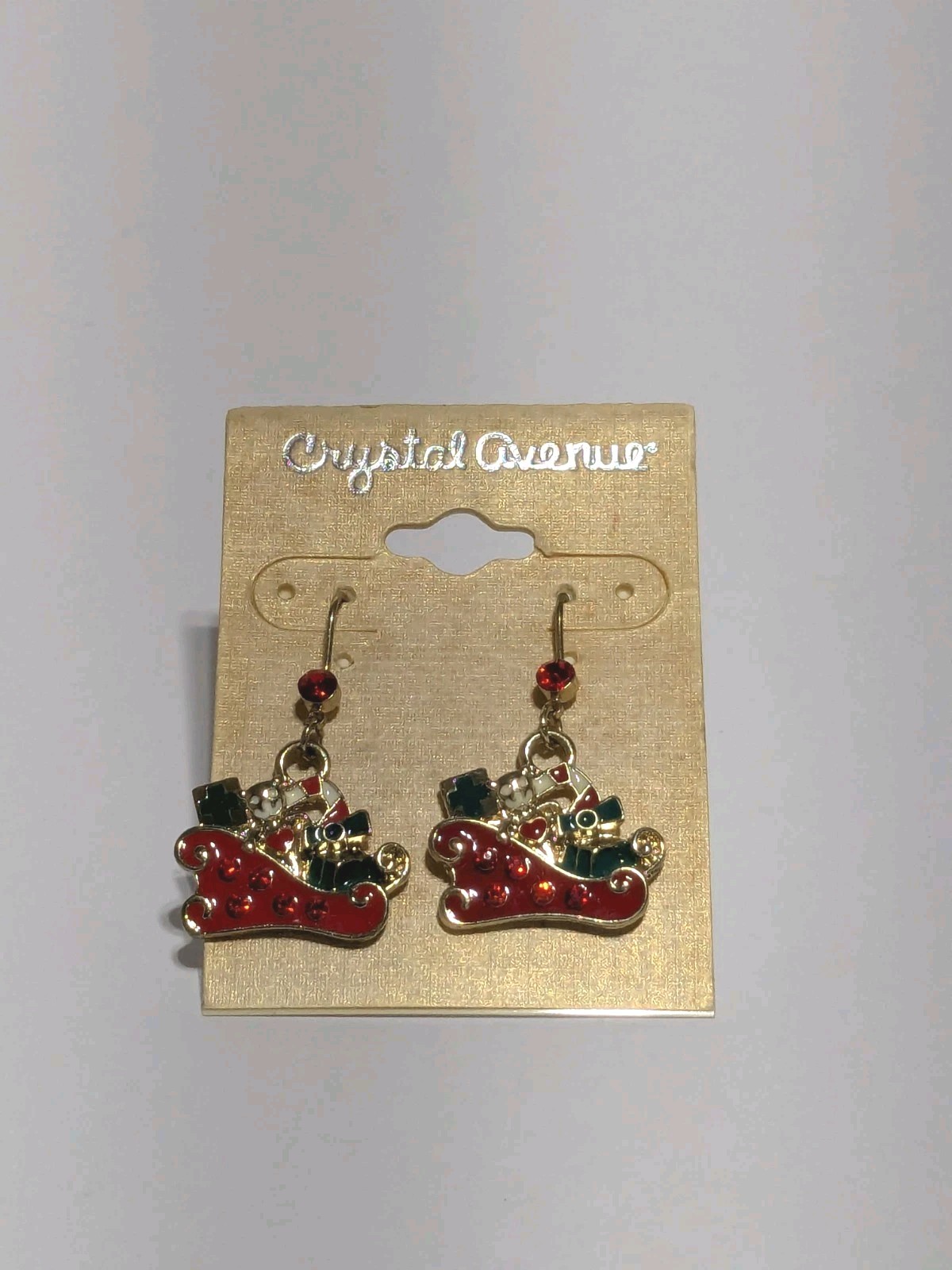NWT Crystal Avenue Santa Sleigh & Christmas Gifts Hook Dangle Earrings. 1″.