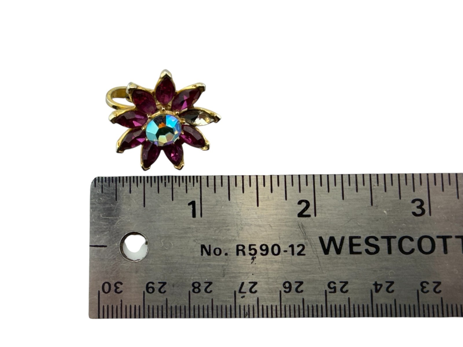 Vtg Crown Trifari Gold Tone Red Aurora Borealis Rhinestone Clip On Earrings