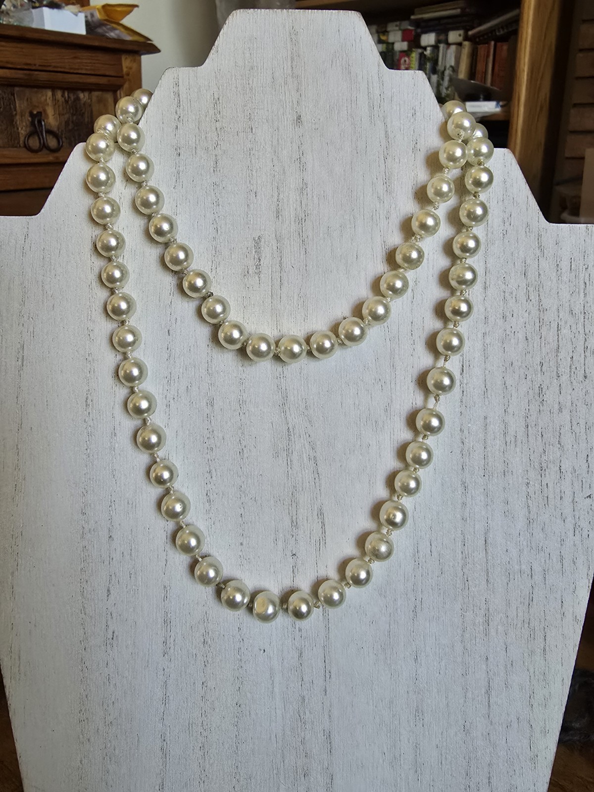 Vintage Faux Pearl Necklace Costume Jewelry 30”