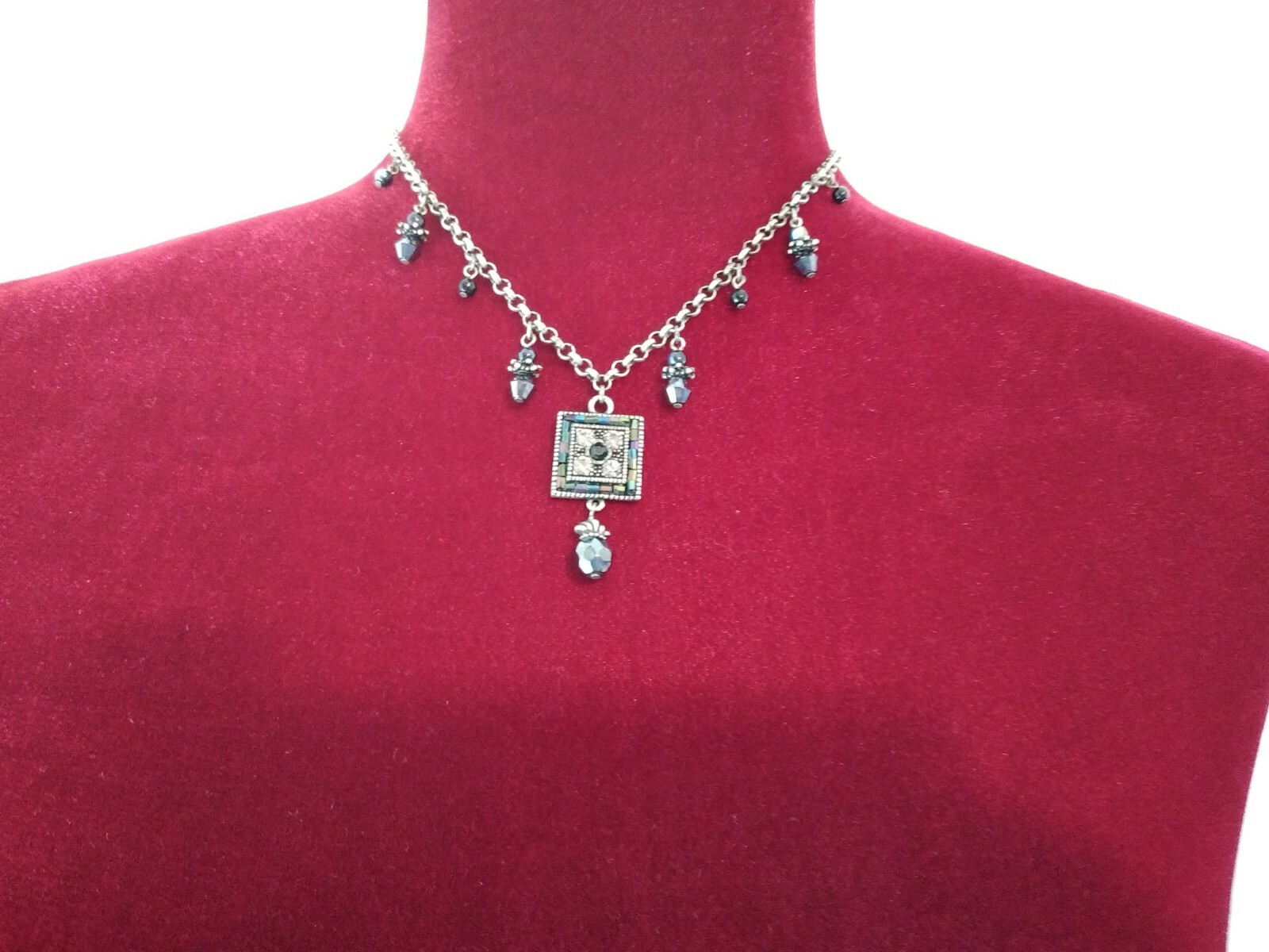 Vtg Premier Design Gun Metal Chain Necklace Aurora Borealis Stones w/ Pendant