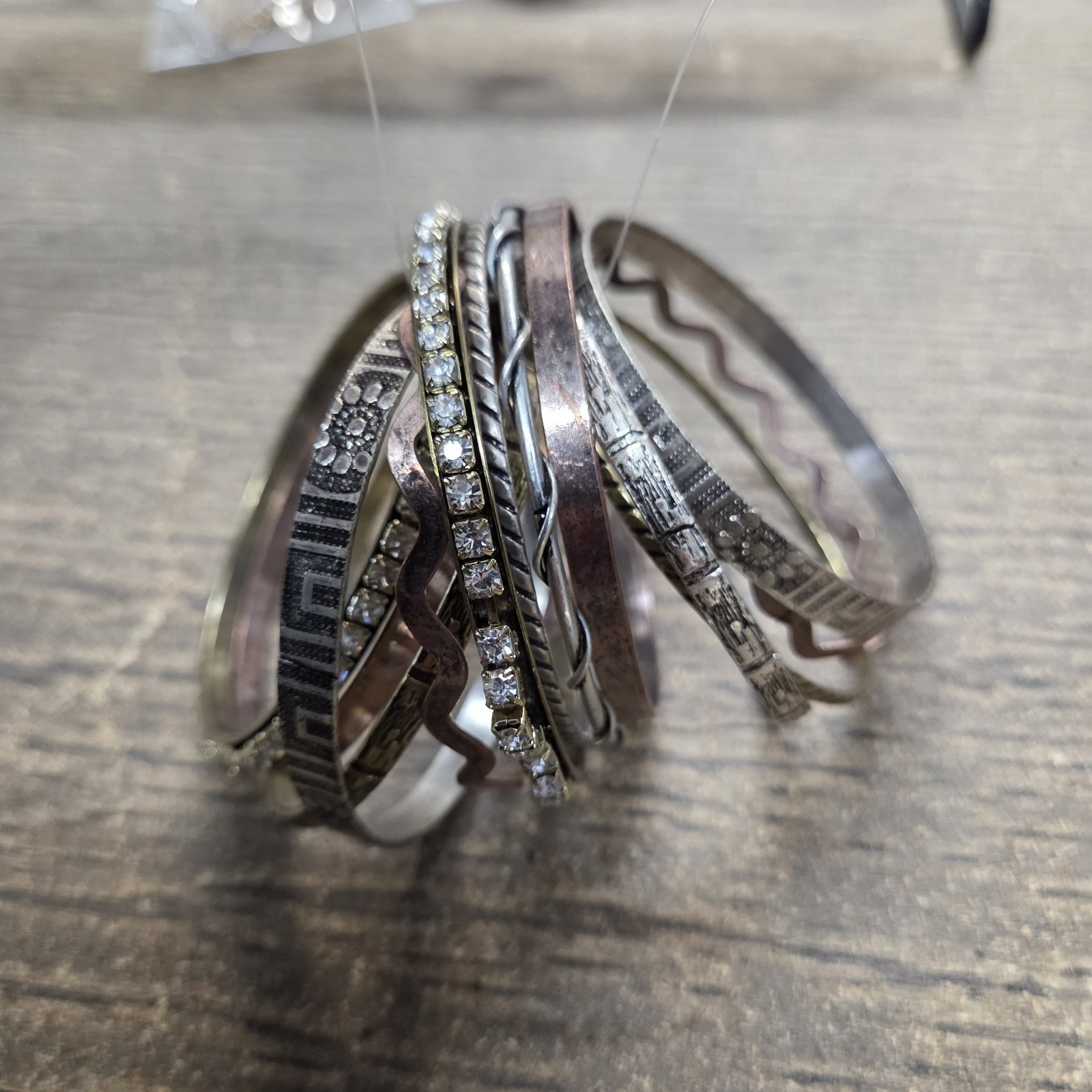 Set of 16ct Copper Stainless-Silvr Tone Ast Stackable Bangle Bracelets Lot Of 6!