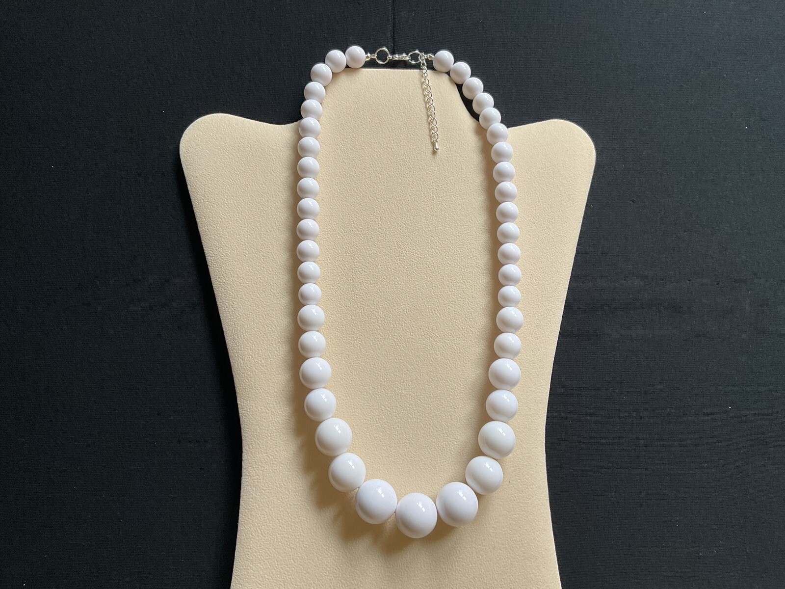 Glossy White Beads Graduated Adjustable Necklace