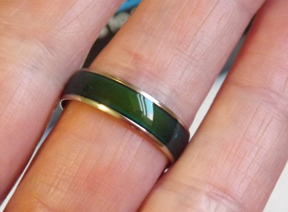 New mood ring size 10 novelty fashion band ring changes color to your emotion