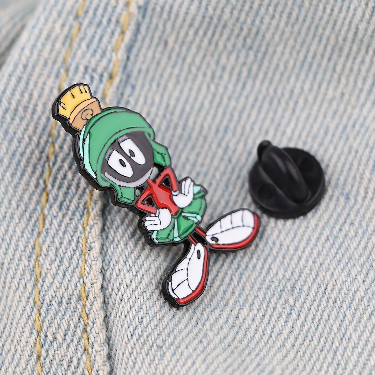 Marvin The Martian Cartoon Character Figure Enamel Metal Pin