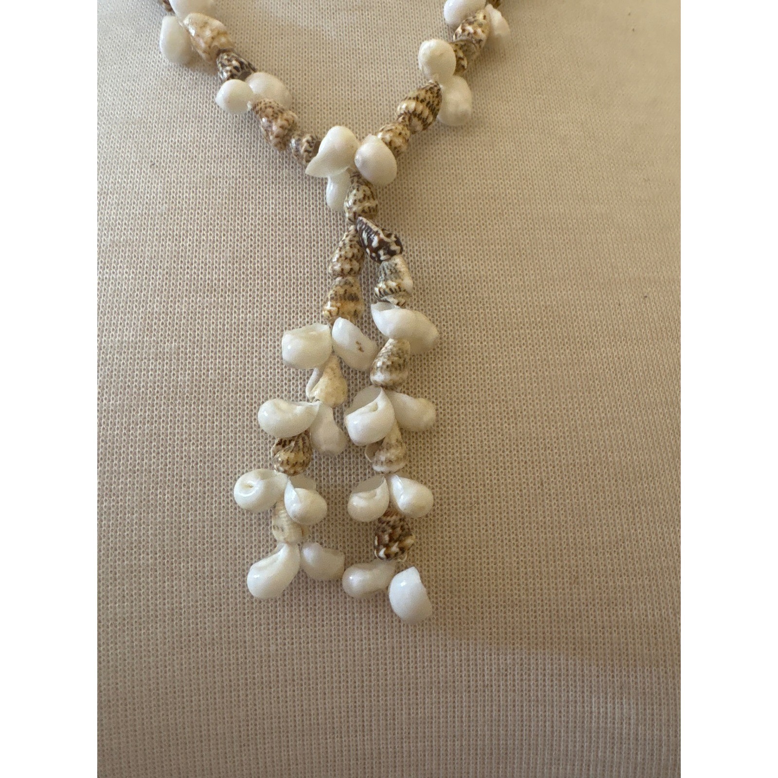 Vintage Natural Sea Shell Tassel Necklace White Brown Puka Boho Coastal