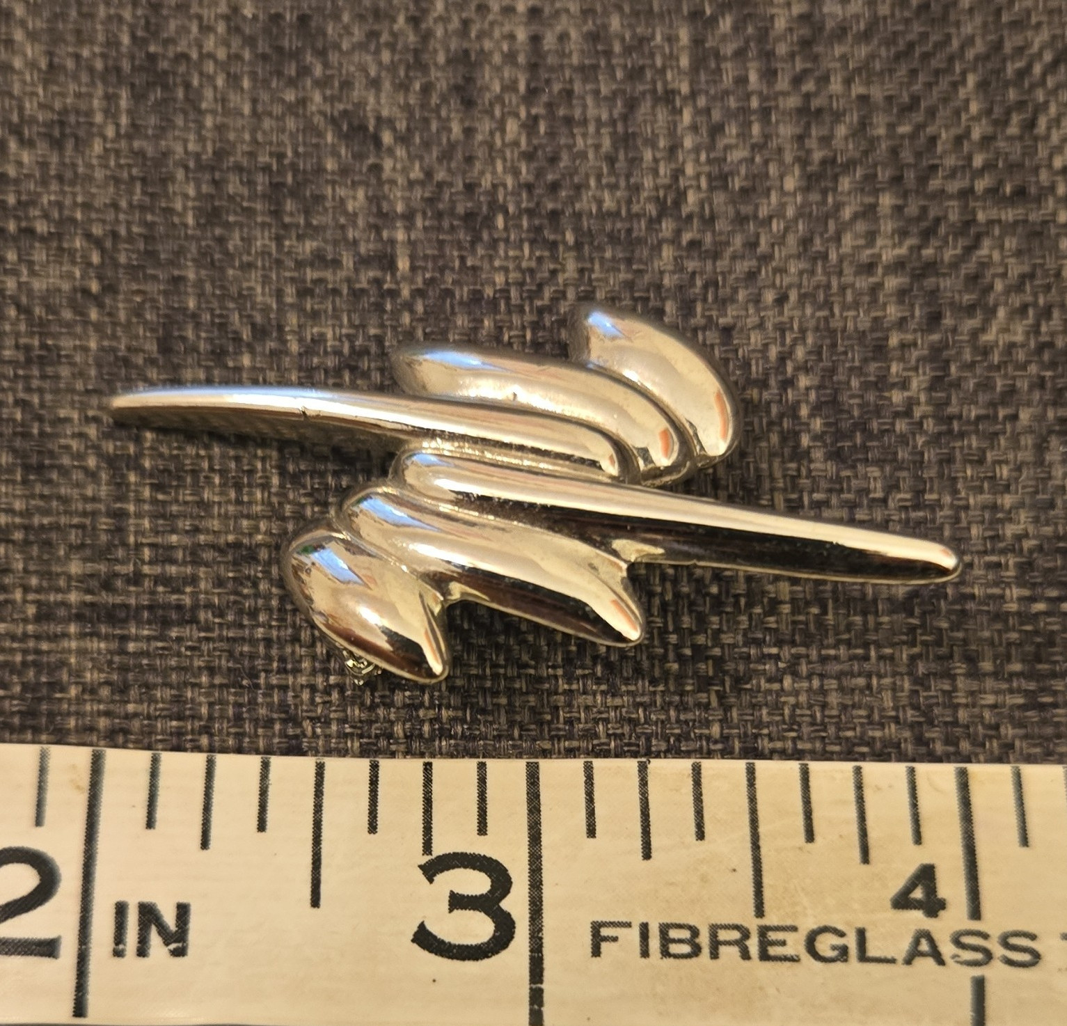 Silver Tone Metal Abstract Modernist Asymmetrical Brooch Pin No Stone 2.5 in