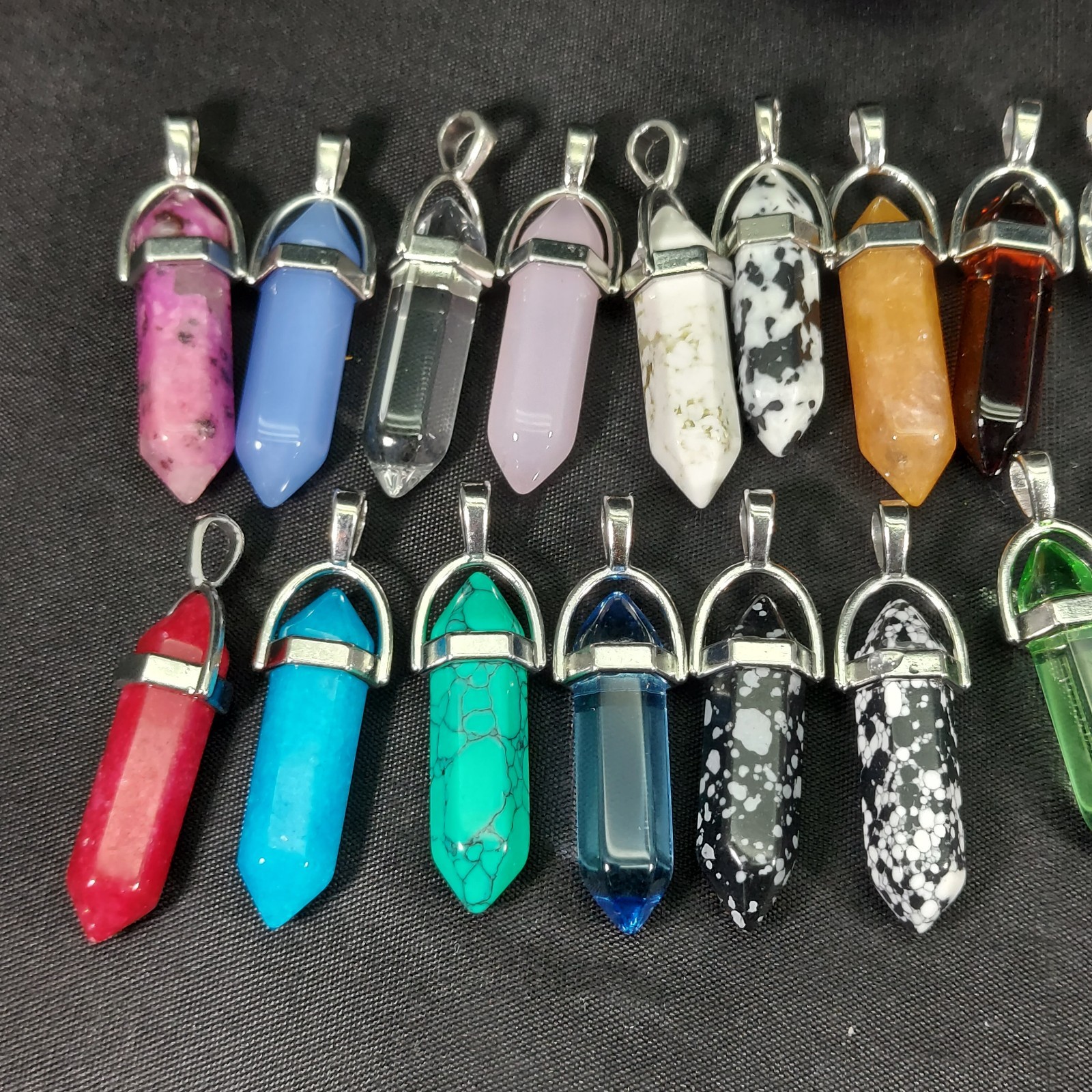 30pcs Mixed Natural Stone Point Chakra Healing Gemstone Pendants w/ Necklaces