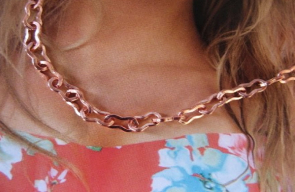 Solid Copper Chain CN830G – 3/16 of an inch wide. Available in 18 to 30 inches.
