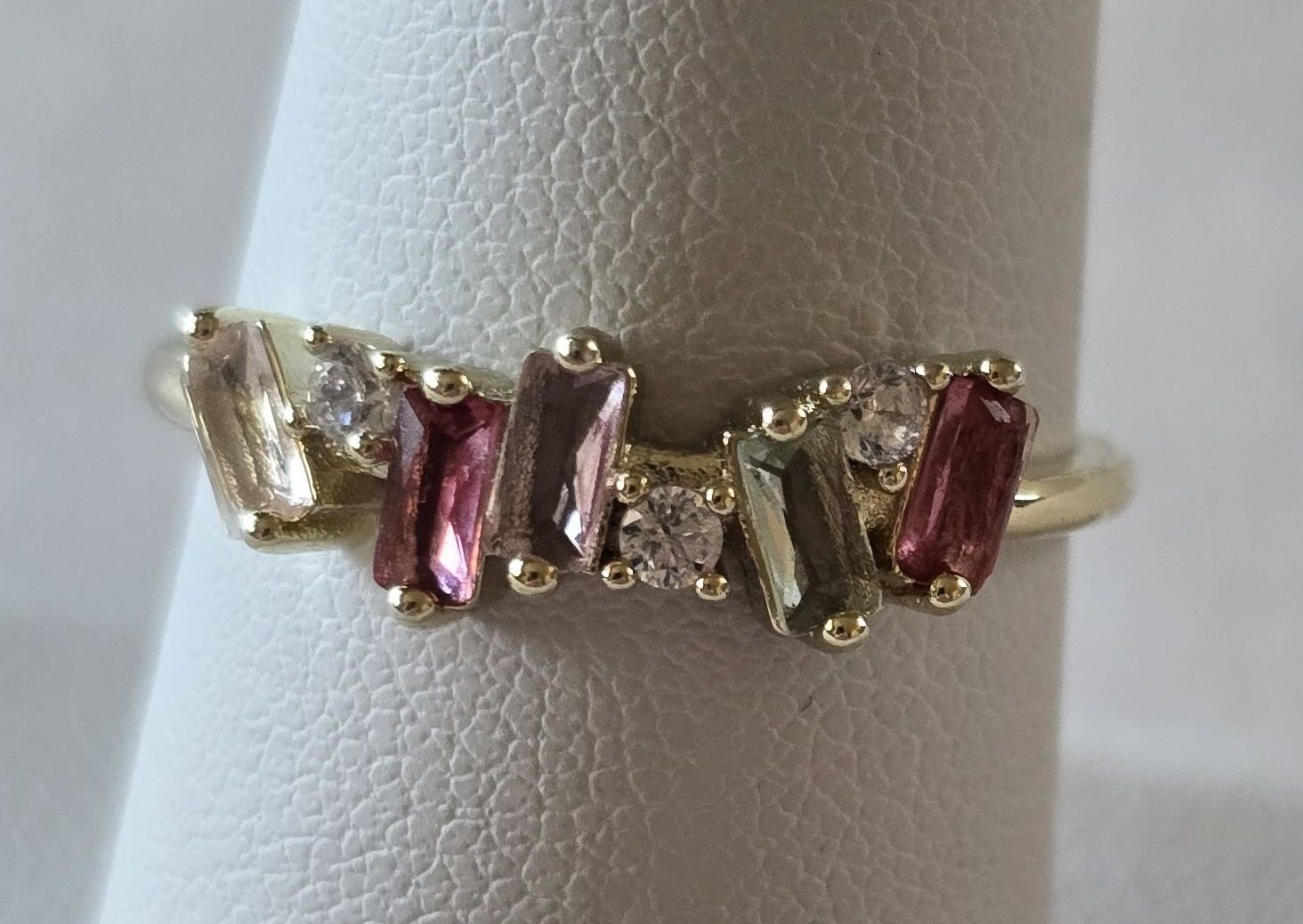 Roulette Ring By Oomiay