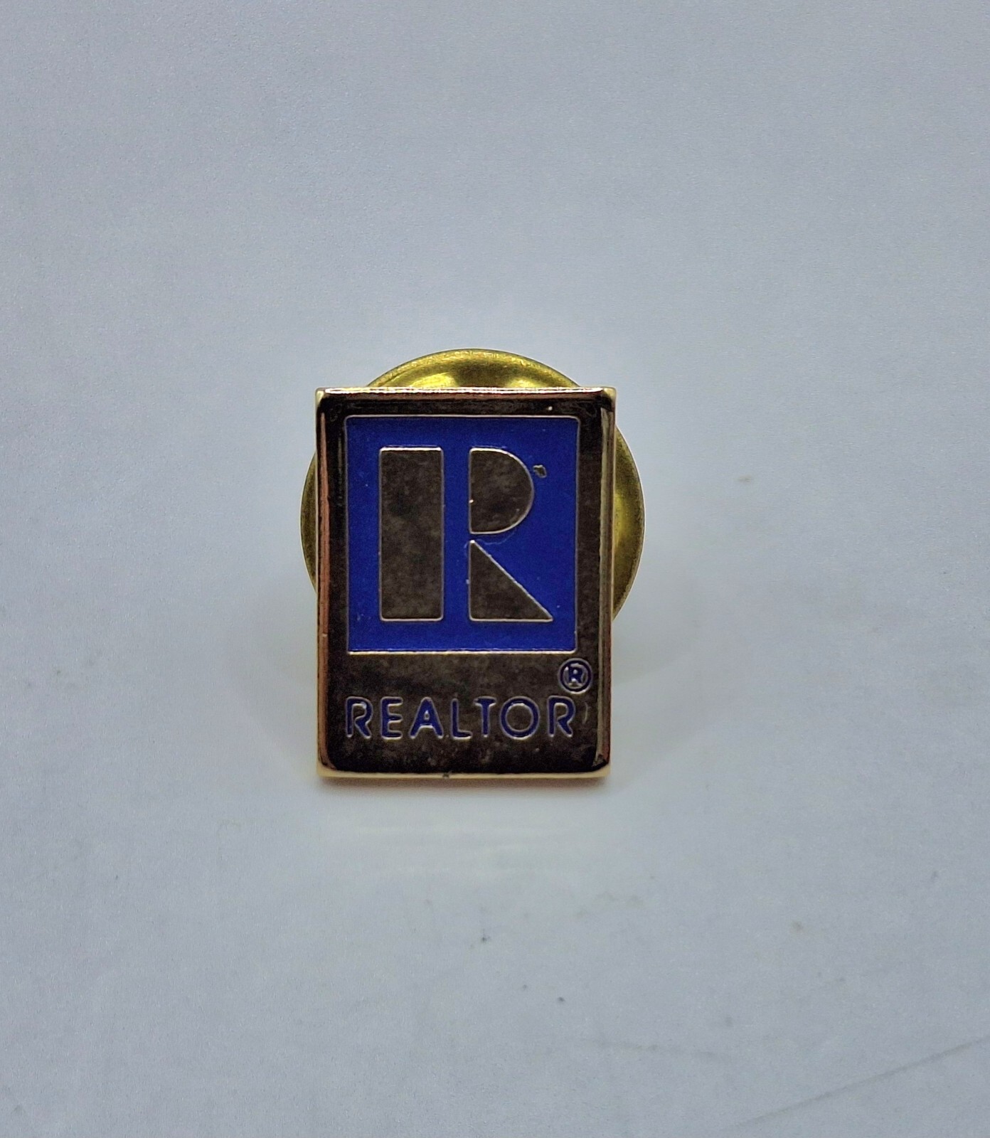 Realtor Logo Branded Lapel Pin Gold 1/2 X 3/8″