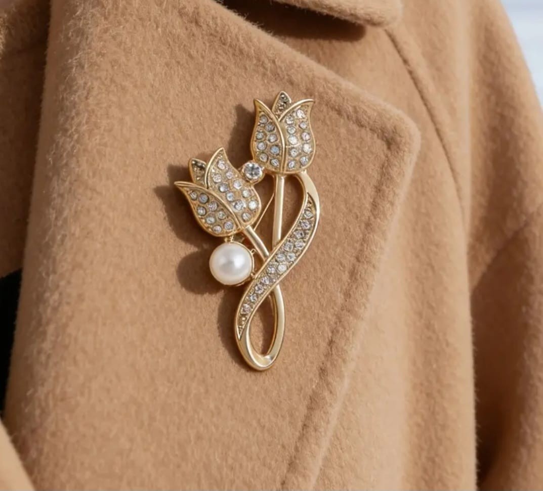 Tulip Flower Brooch Pin, Gold Tone Metal, Rhinestone, Imitation Pearl, 5.5cm