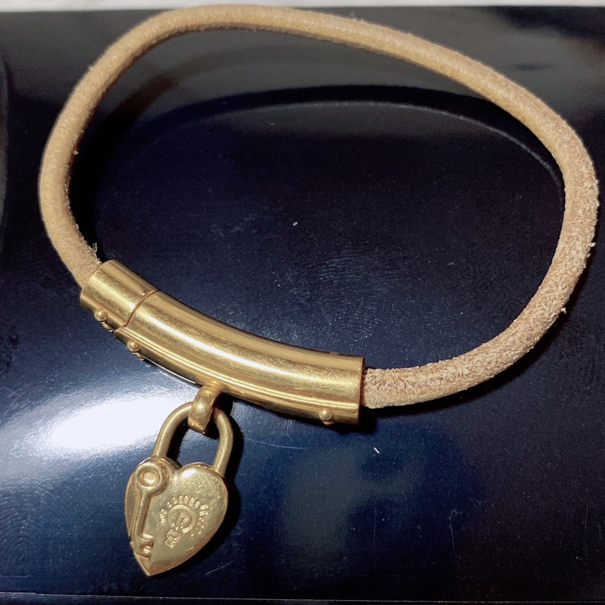 Hermes Viviride Fantasy Heart Bracelet Gold Hardware Unisex 6.2 in