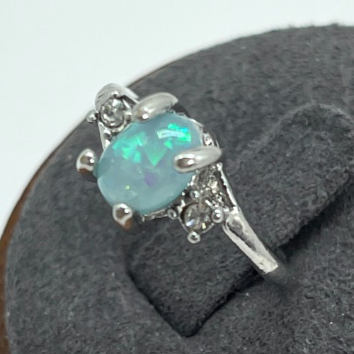 Ring Silver Tone Blue/Green Lab Opal w/Clear Crystal Side Accents Size 5