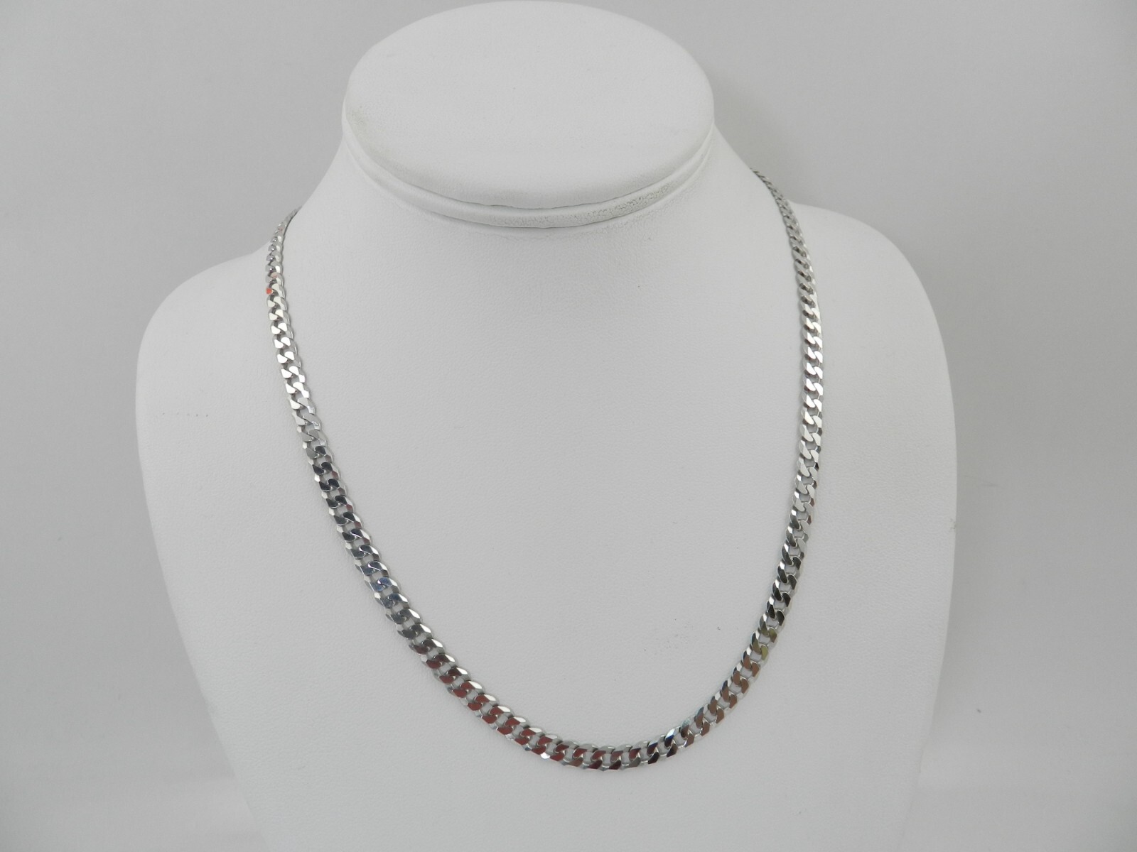 GIANI BERNINI Flat Curb Link 18″ Chain Necklace in Sterling Silver