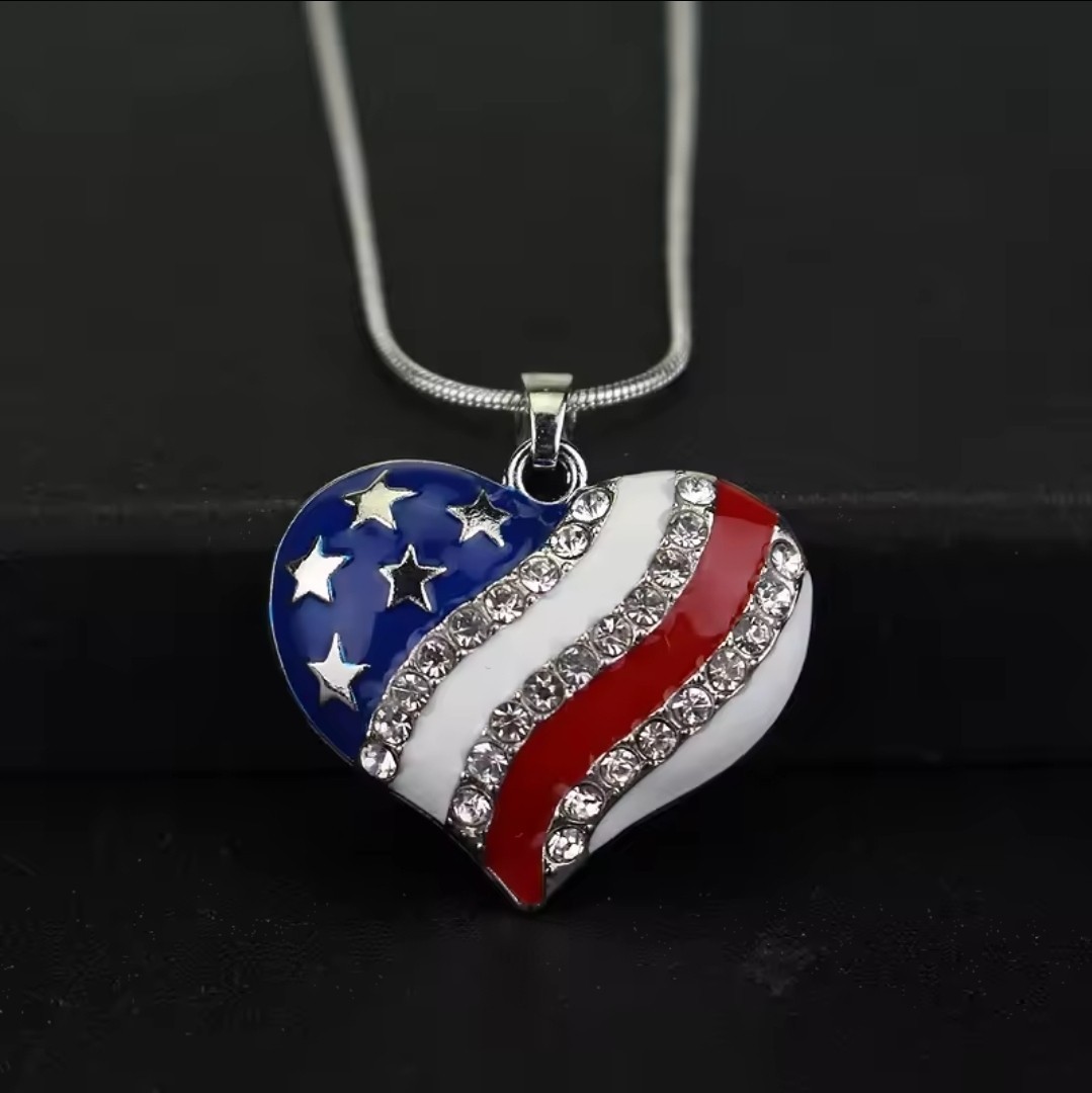 USA American Flag Rhinestone Heart Necklace Patriotic Fashion Jewelry