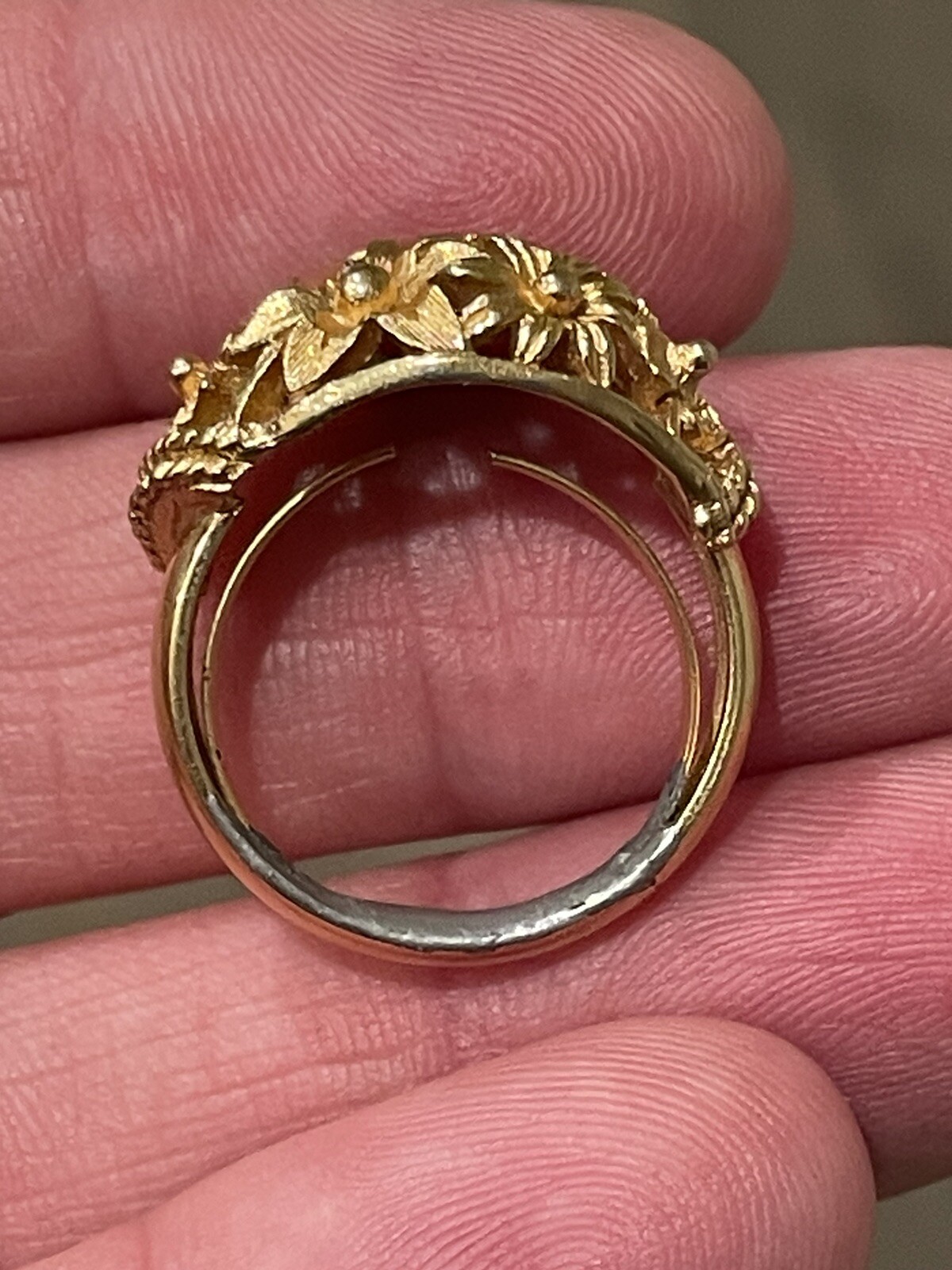 Trifari Ring Vintage Variable Size 6.5 – 8.5 Gold Plated Costume Jewelry