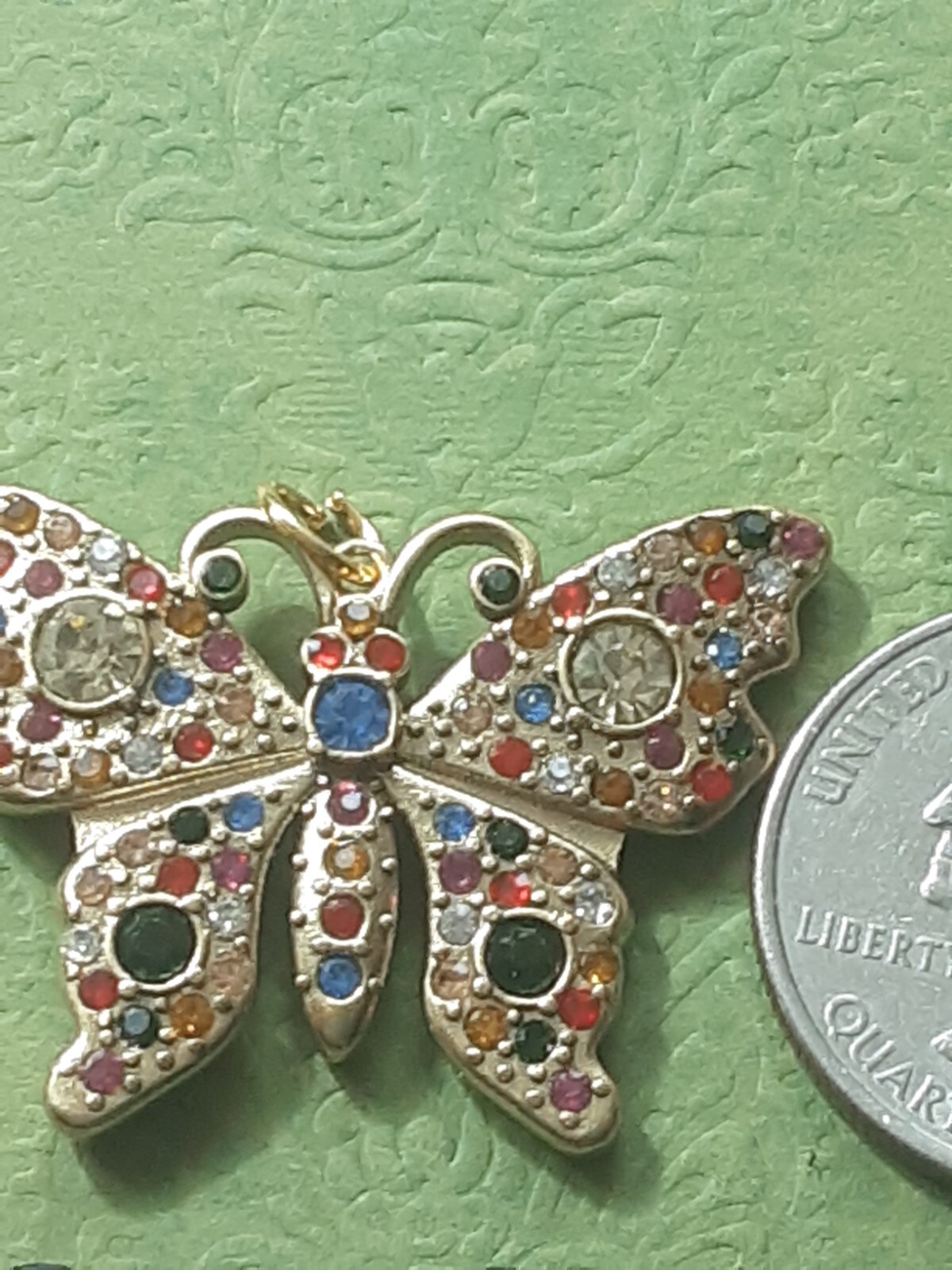 100% Gucci Pendant butterfly