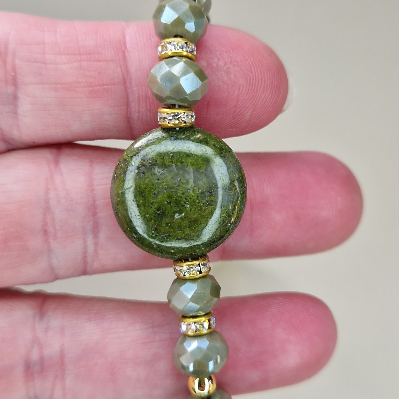 Nour London Bracelet Beaded Green Glass Gemstone Gold Tone 21cm Long