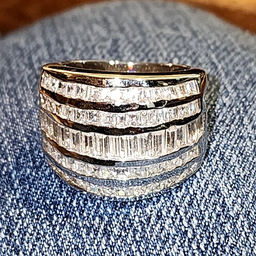 Dome shaped ring-925-Tapered-Rhodium Plated-5 Rows of varied CZ’s-3/4″W-Sz 6-NWT
