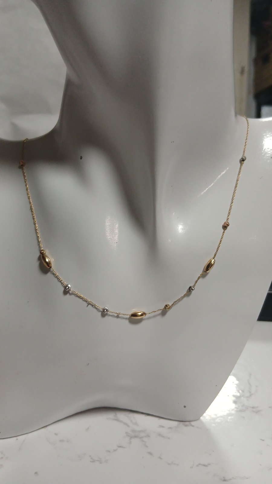 9ct Yellow and white Gold necklace