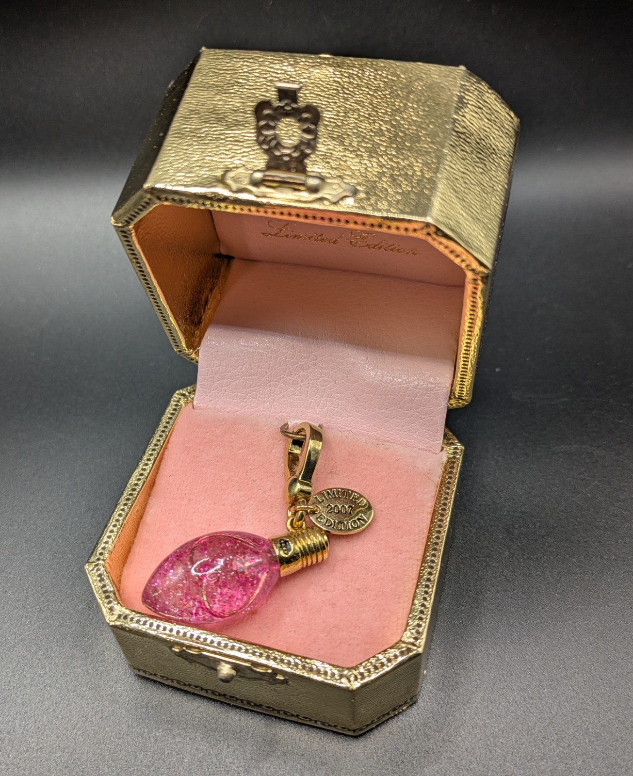 2007 Juicy Couture Pink Light Bulb Charm Rare with Box