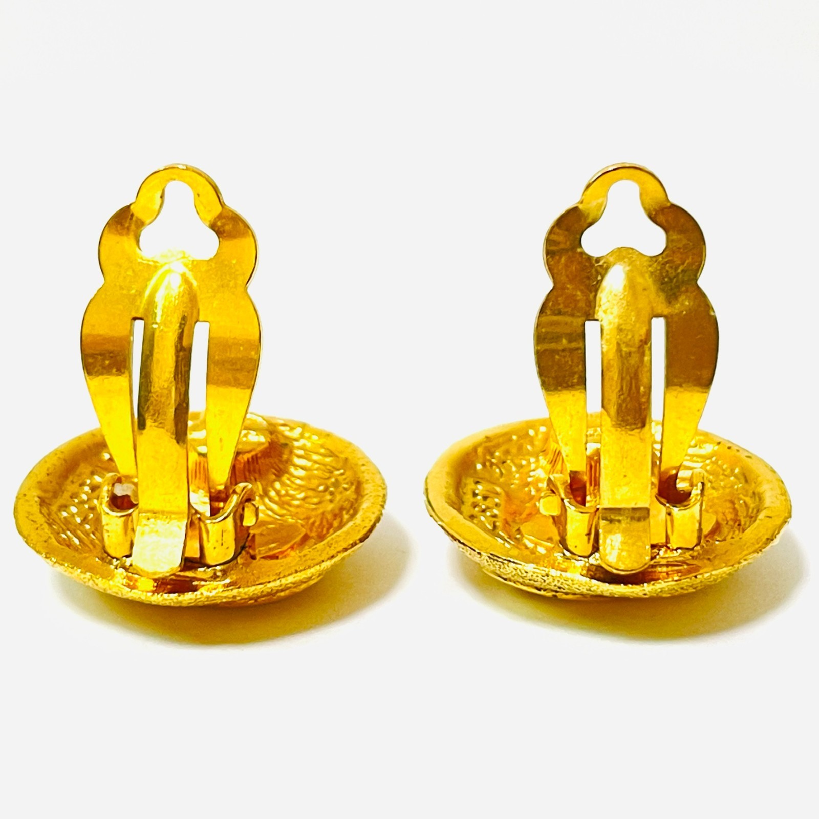 CHANEL Coco Mark Logo Round Earrings Gold 2850 Vintage Clip-On Jewelry JAPAN