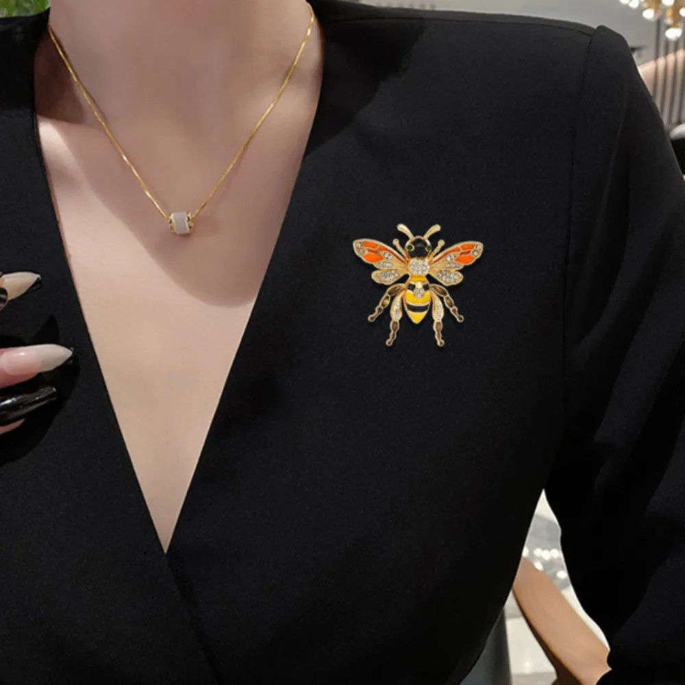 Delicate Cute Bee Brooch Fashion Insects Clothing Accessories Corsage Gift