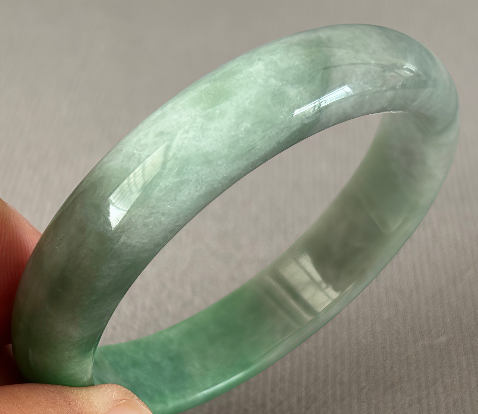 59mm Natural Green Jadeite Jade Bracelets Burma Emerald Jade Bracelet Bangle
