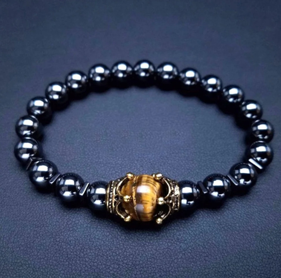 1pc Natural Stone Beaded Bracelet with Crown Charm–Vintage Style Men’s Bracelet