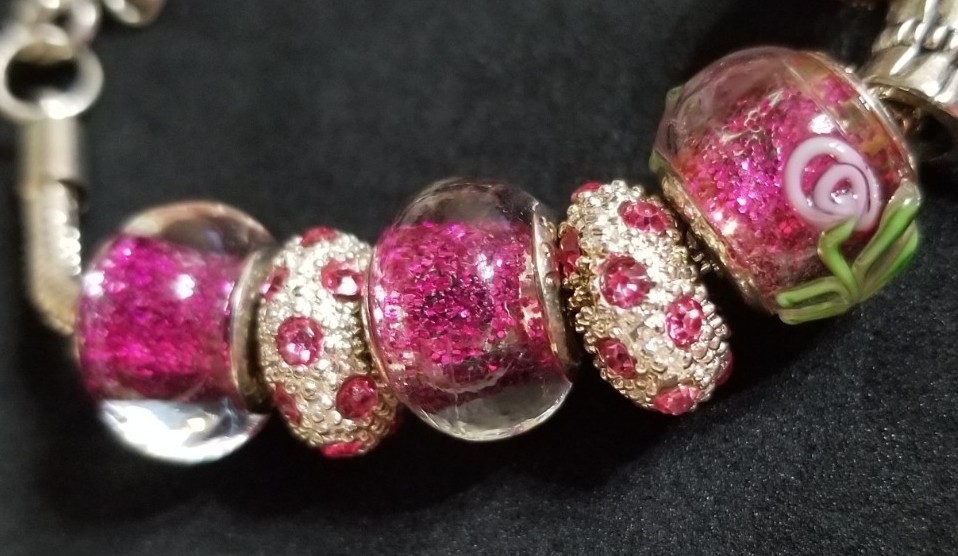 8.3″ Ribbon Silver Dangle Charm Murano Lampwork Glass Beads ~ Spacers Bracelet