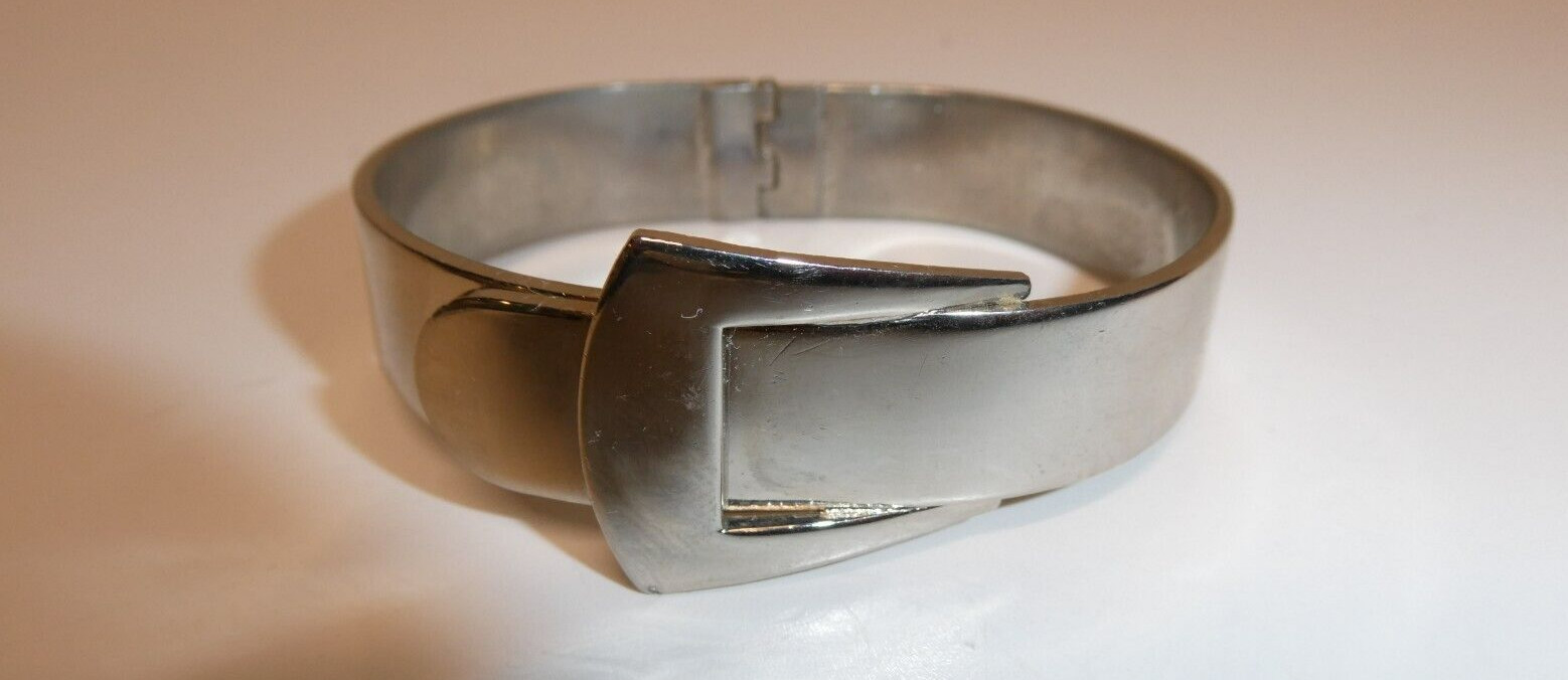 VTG Belt Buckle Smaller Size Bracelet Silver Chrome Tone 2 3/8″ x 1 3/4″ Wrist