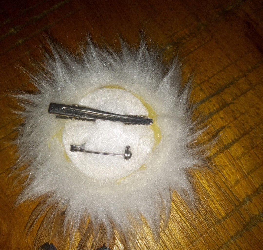Winter Feather Fur Hairpiece/Pin