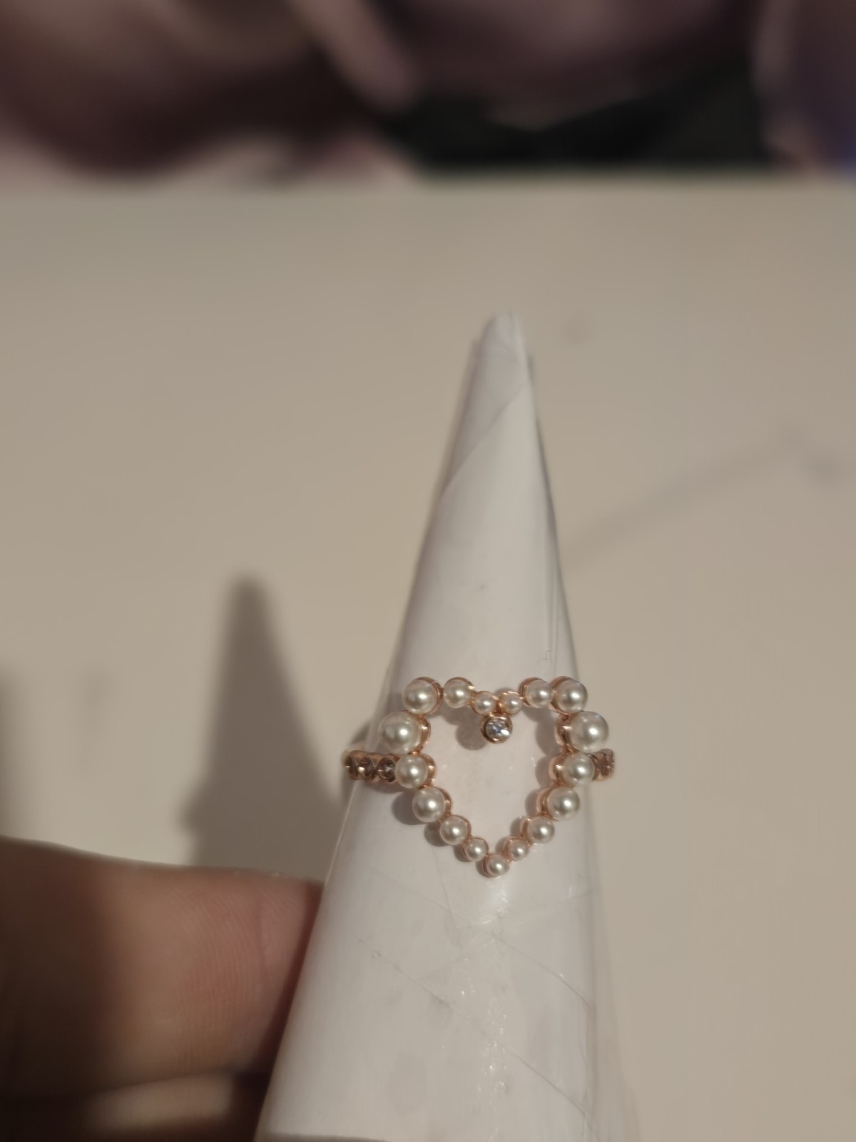 Bomb Party Blissful Heart Ring Size 9 Rose Gold Plated Ceramic Pearl RC66217