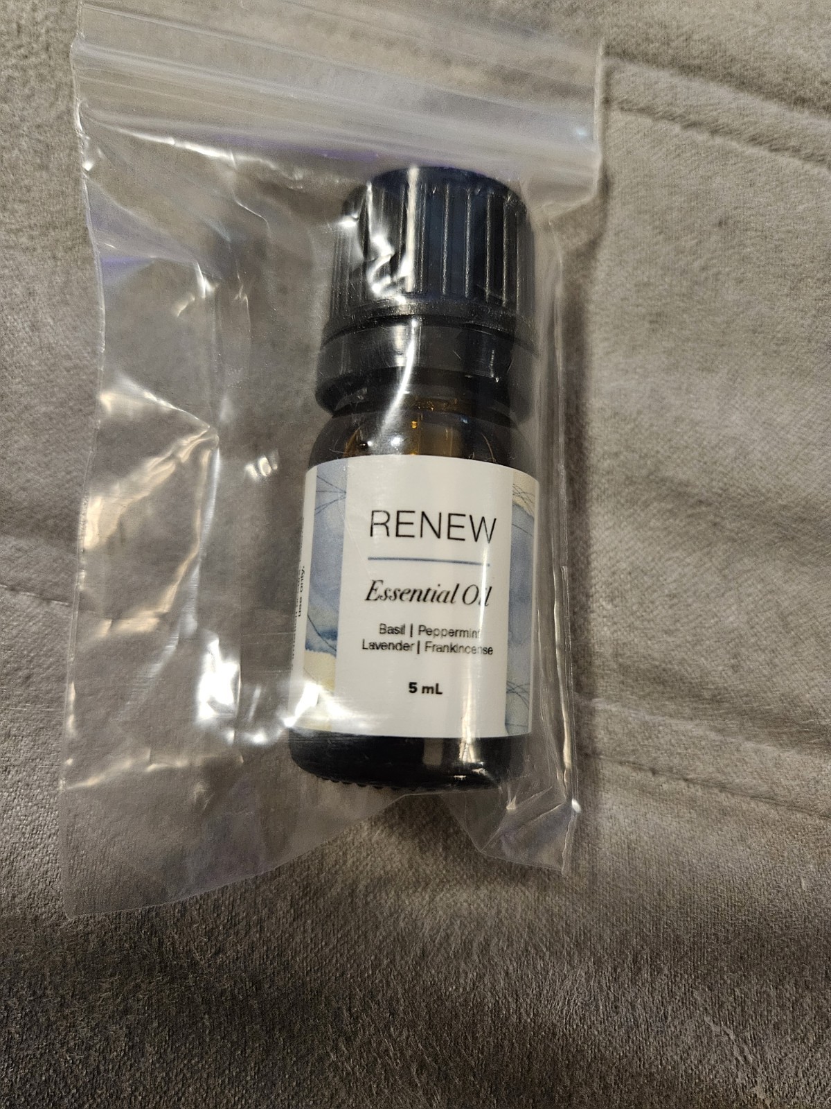 Jordan Essentials/Trades Of Hope Renewed Hope Bracelet Essential Oil Set NIP