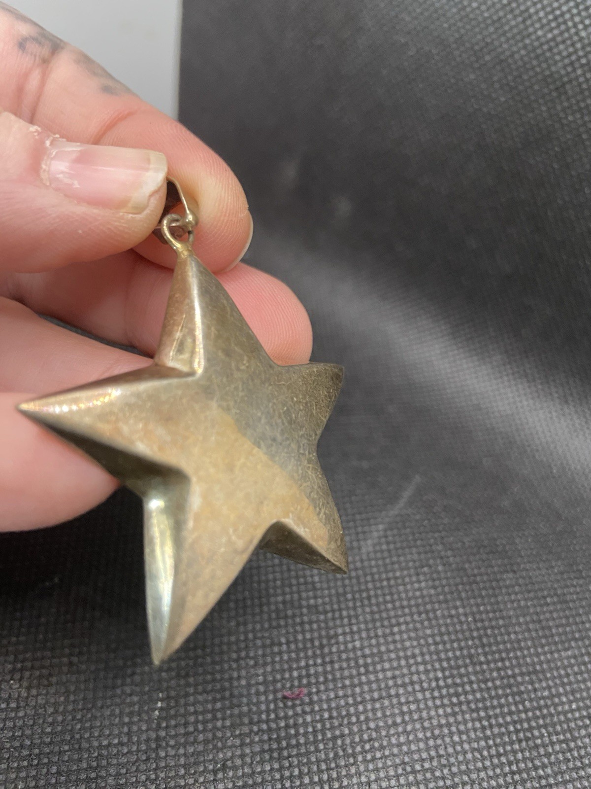 Vintage 9.3g 3D Sterling Silver 6.1mm Thick 2″ Tall & Wide Pendant