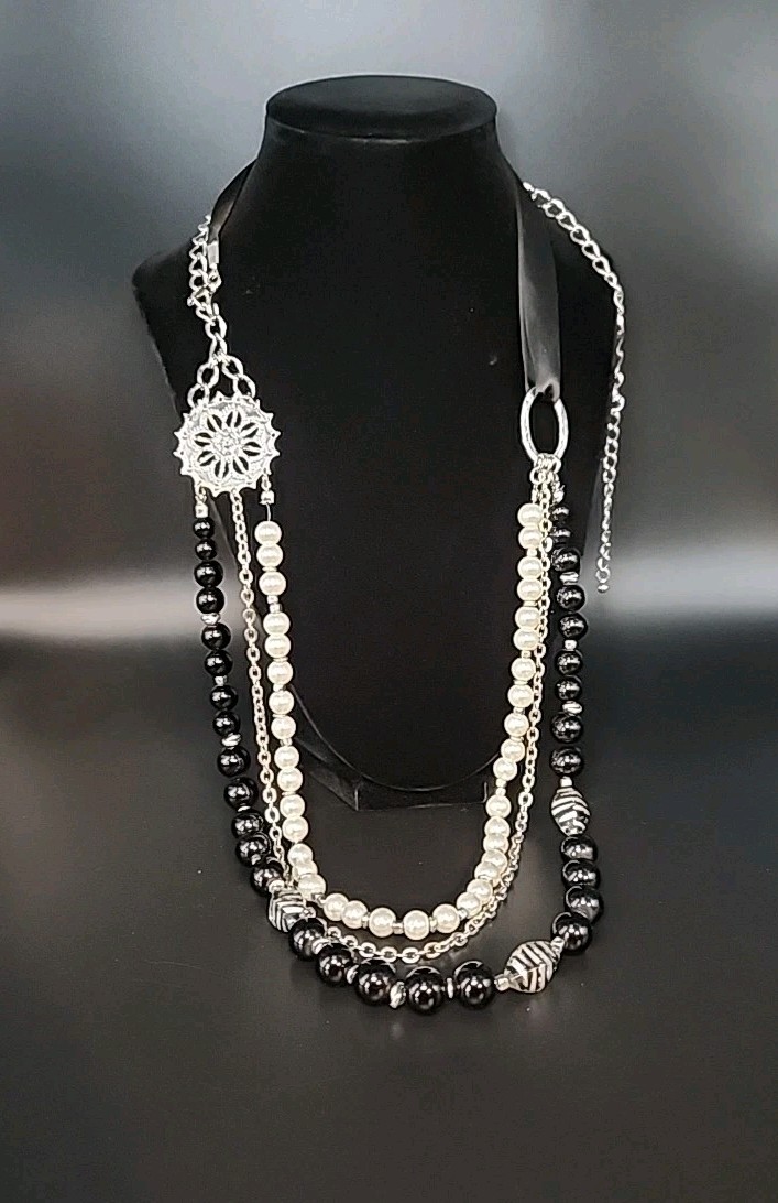 NY 41″ Adjustable Layered Necklace Faux Pearls, Silvertoned Chain, Black Acrylic