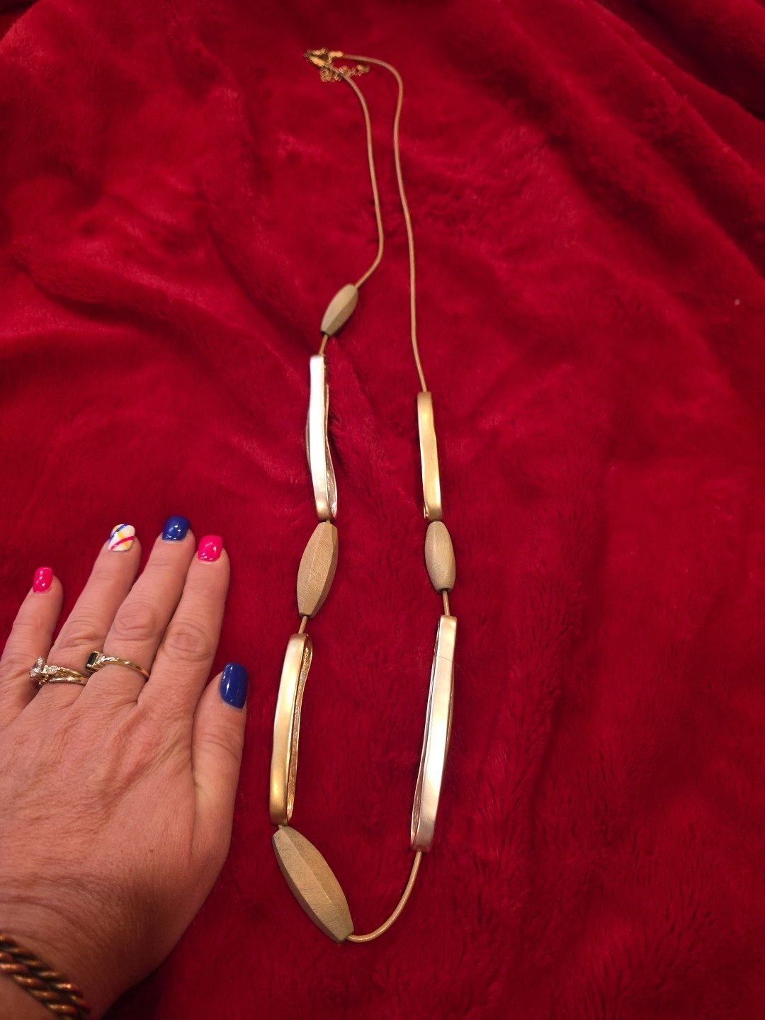 Unique Gold And Silver Necklace